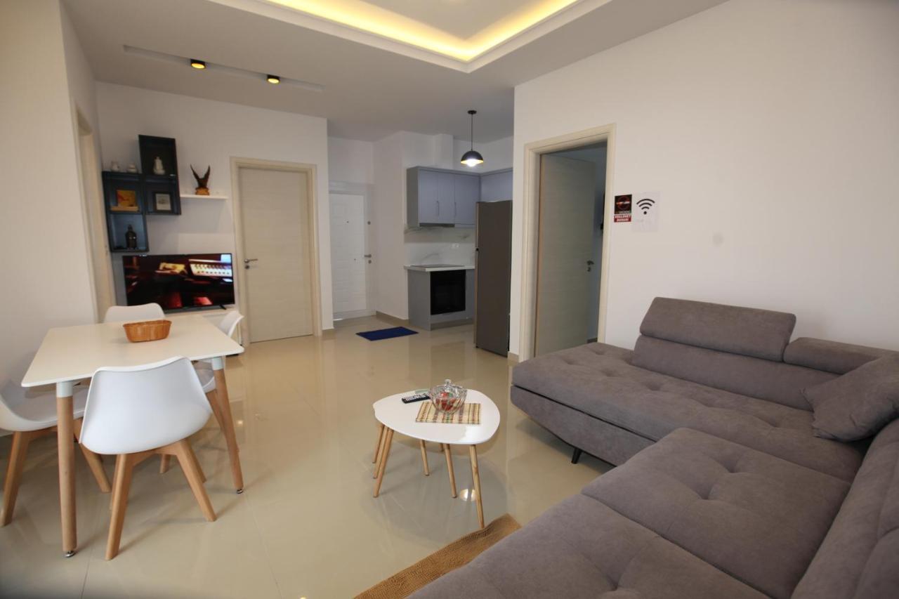 Deda Apartments Sarandë Exterior foto